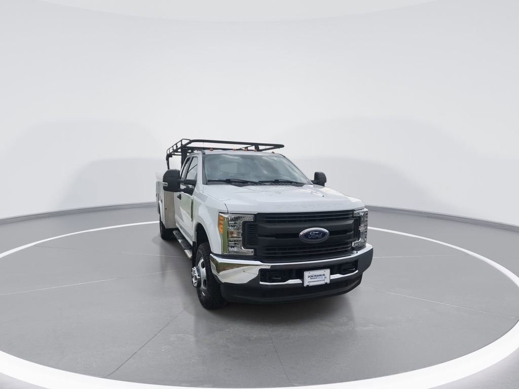 Used 2017 Ford F350 XL w/ Power Equipment Group image 2