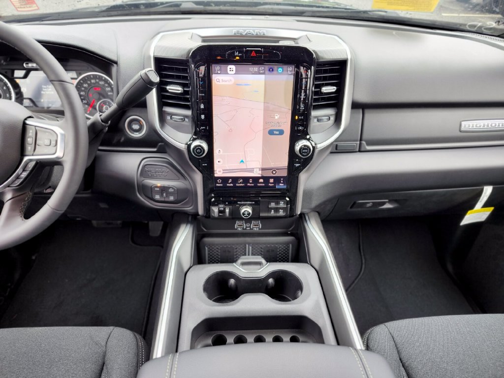 New 2026 RAM 2500 Big Horn AWD/4WD image 14