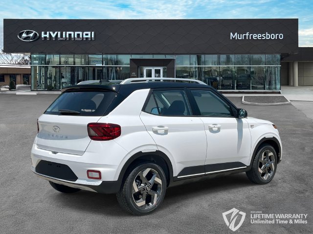 New 2026 Hyundai Venue SEL FWD image 5