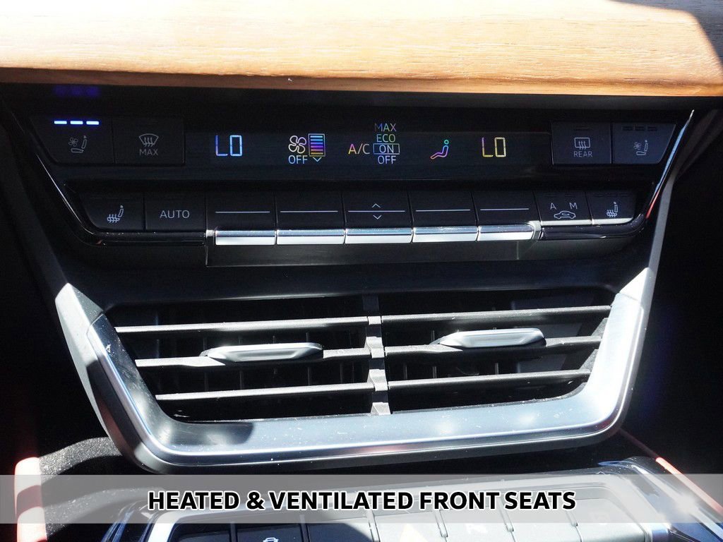 Used 2023 Audi e-tron GT Premium Plus AWD/4WD image 9