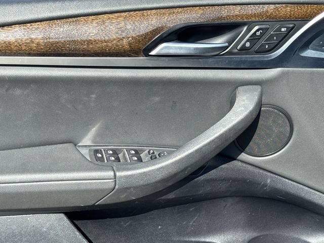 Used 2019 BMW X4 xDrive30i w/ Convenience Package AWD/4WD image 13