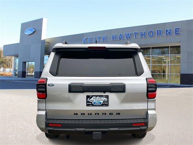 Used 2025 Toyota 4Runner SR5 image 6