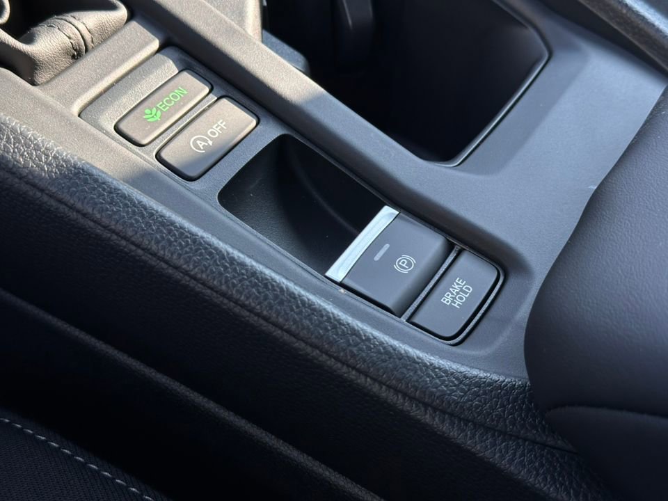 New 2025 Honda Accord SE image 28