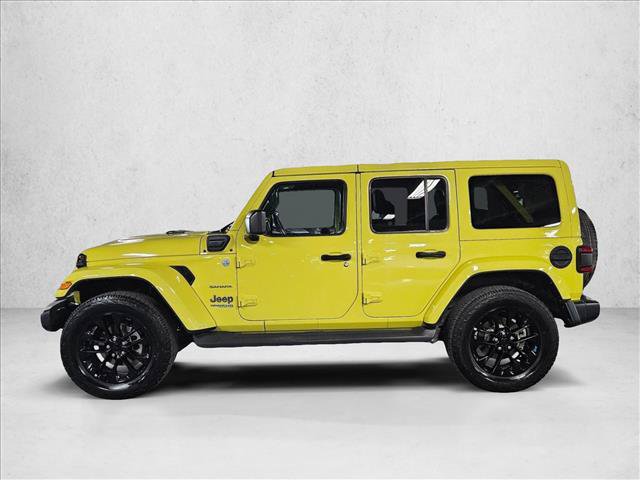 Used 2022 Jeep Wrangler Unlimited Sahara w/ Cold Weather Group AWD/4WD image 8