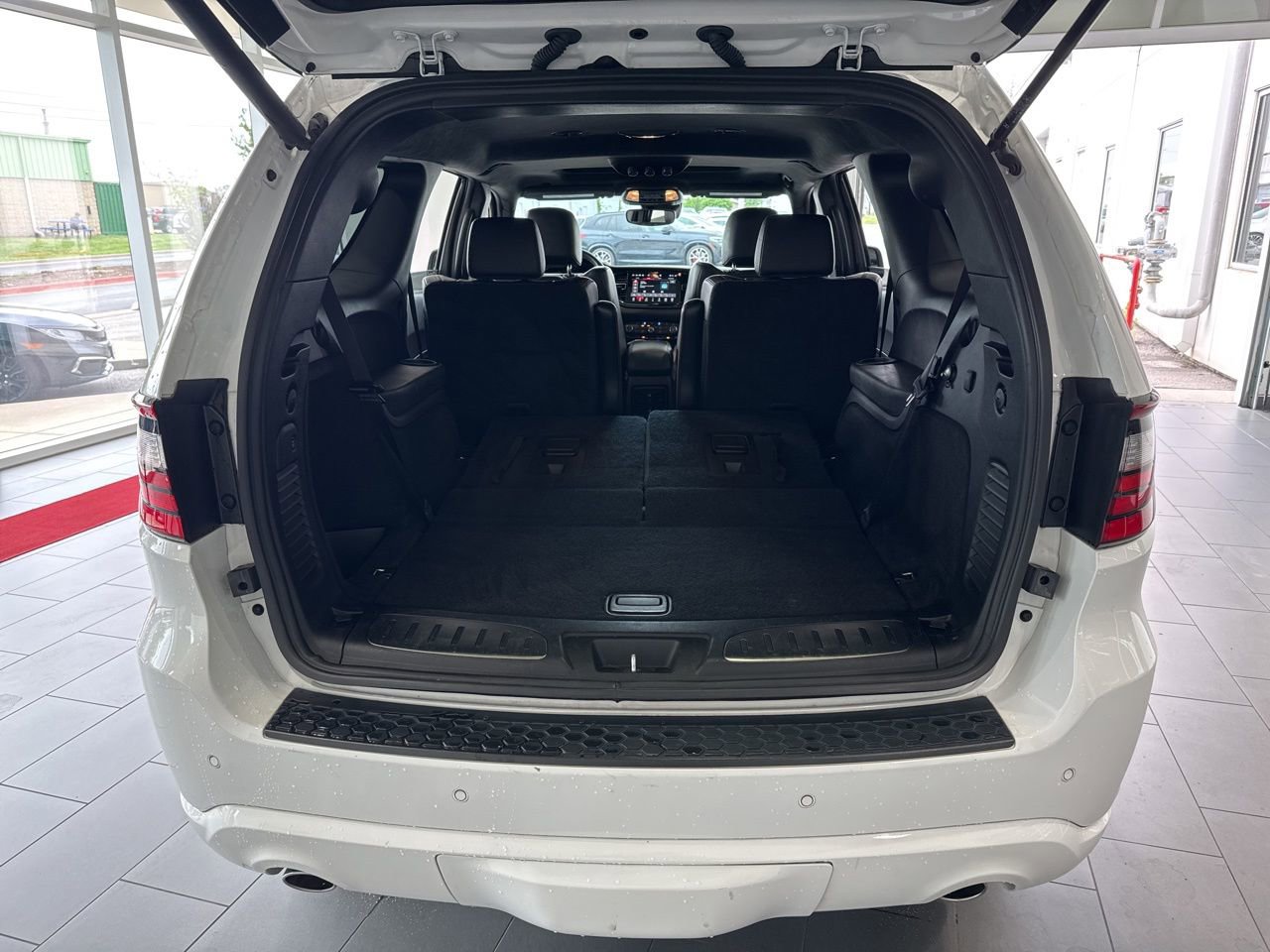 Used 2023 Dodge Durango R/T AWD/4WD image 10