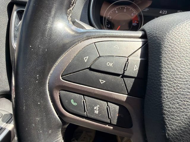 Used 2020 Jeep Cherokee Limited FWD image 40