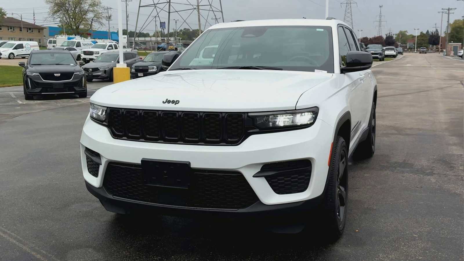 Used 2022 Jeep Grand Cherokee Altitude image 7