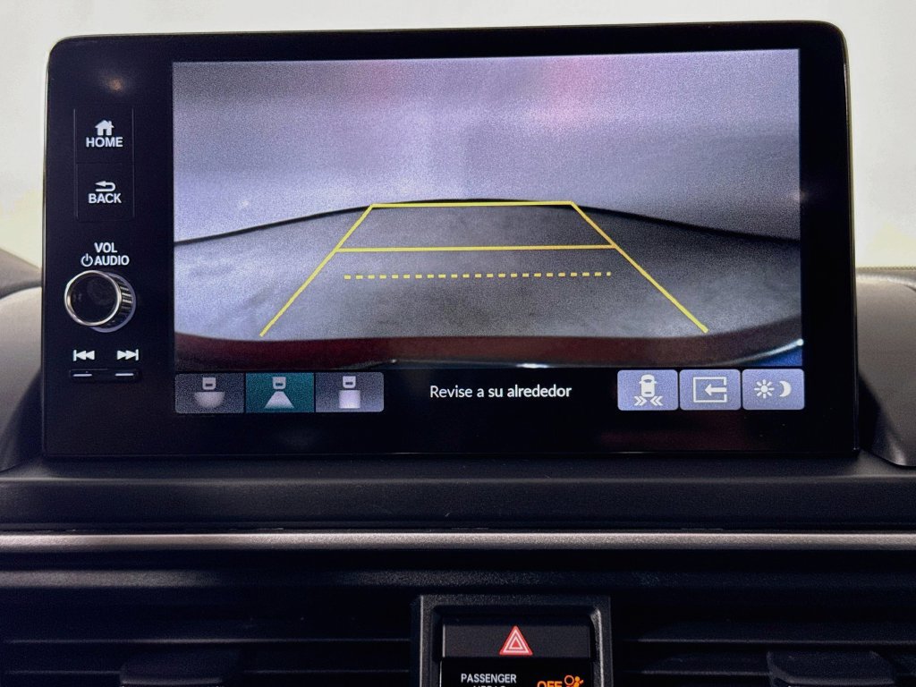 Used 2023 Honda Pilot Touring image 19