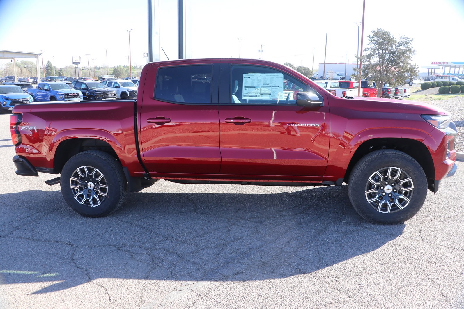 New 2026 Chevrolet Colorado Z71 image 8