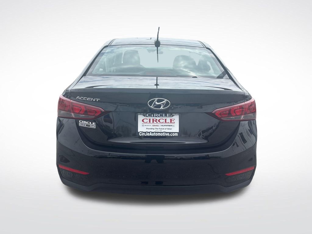 Used 2022 Hyundai Accent SEL FWD image 6
