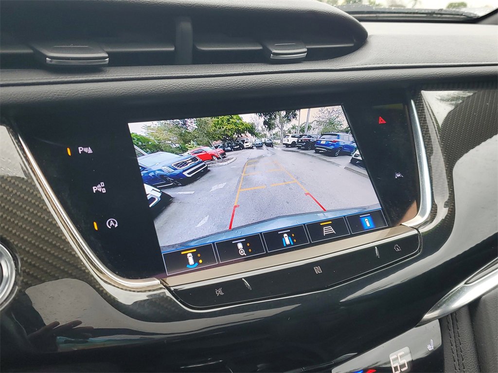 Used 2021 Cadillac XT6 Sport image 23