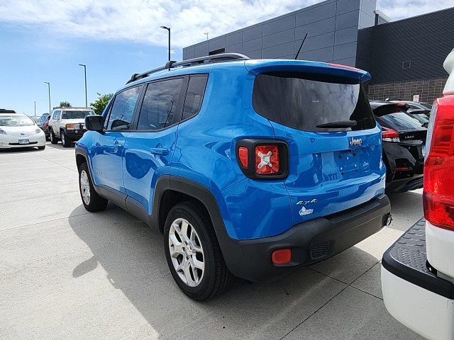Used 2015 Jeep Renegade Latitude w/ Cold Weather Group II AWD/4WD image 2