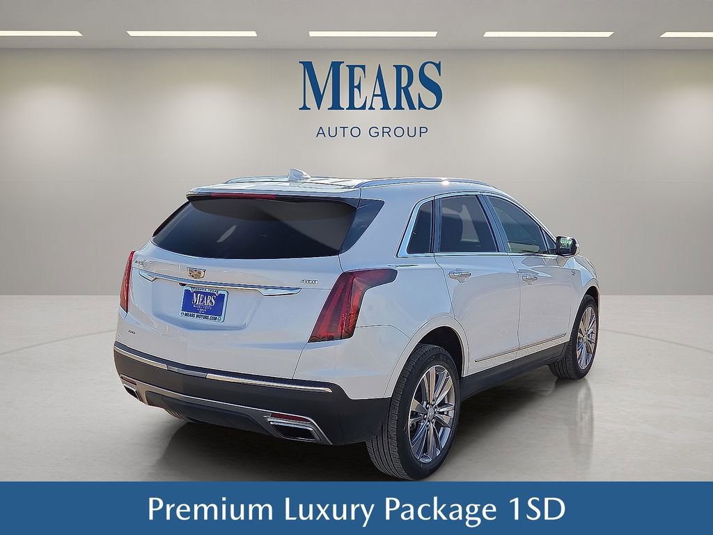 Used 2024 Cadillac XT5 Premium Luxury image 6