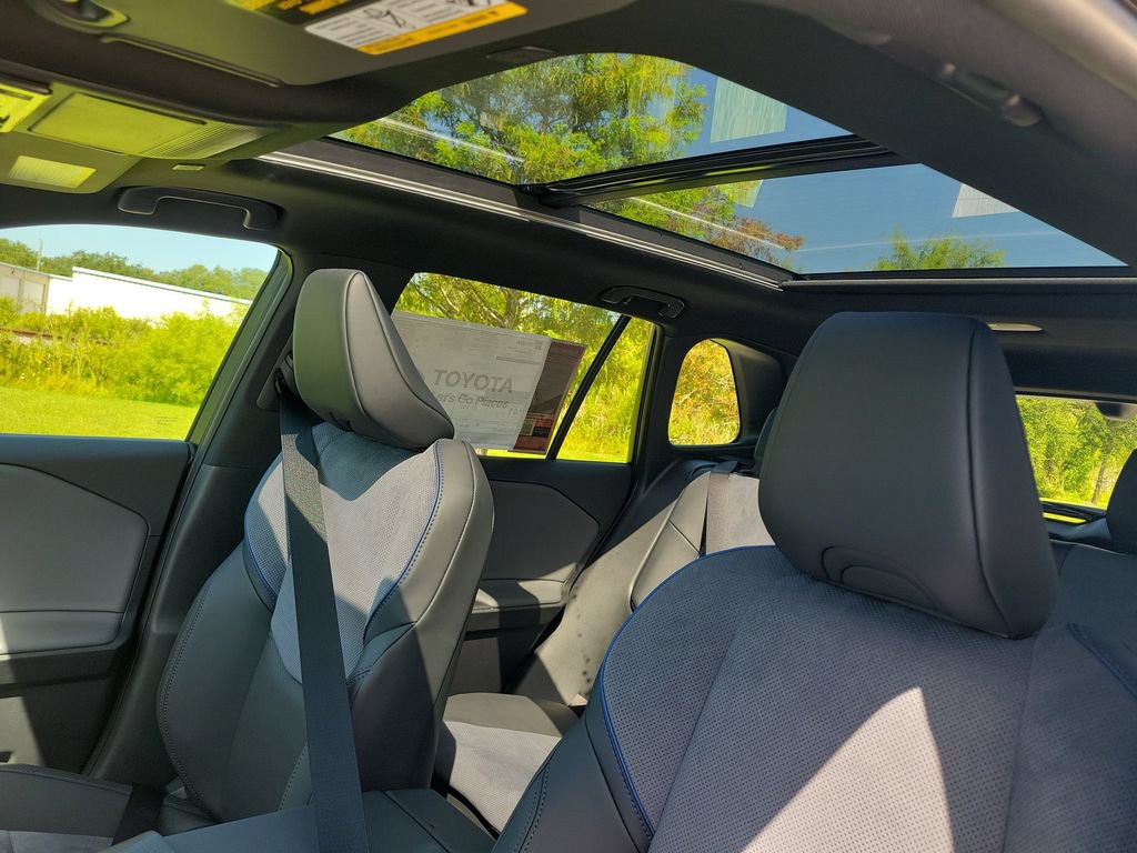 New 2026 Toyota RAV4 XSE w/ Panoramic Sun Roof Package AWD/4WD image 21