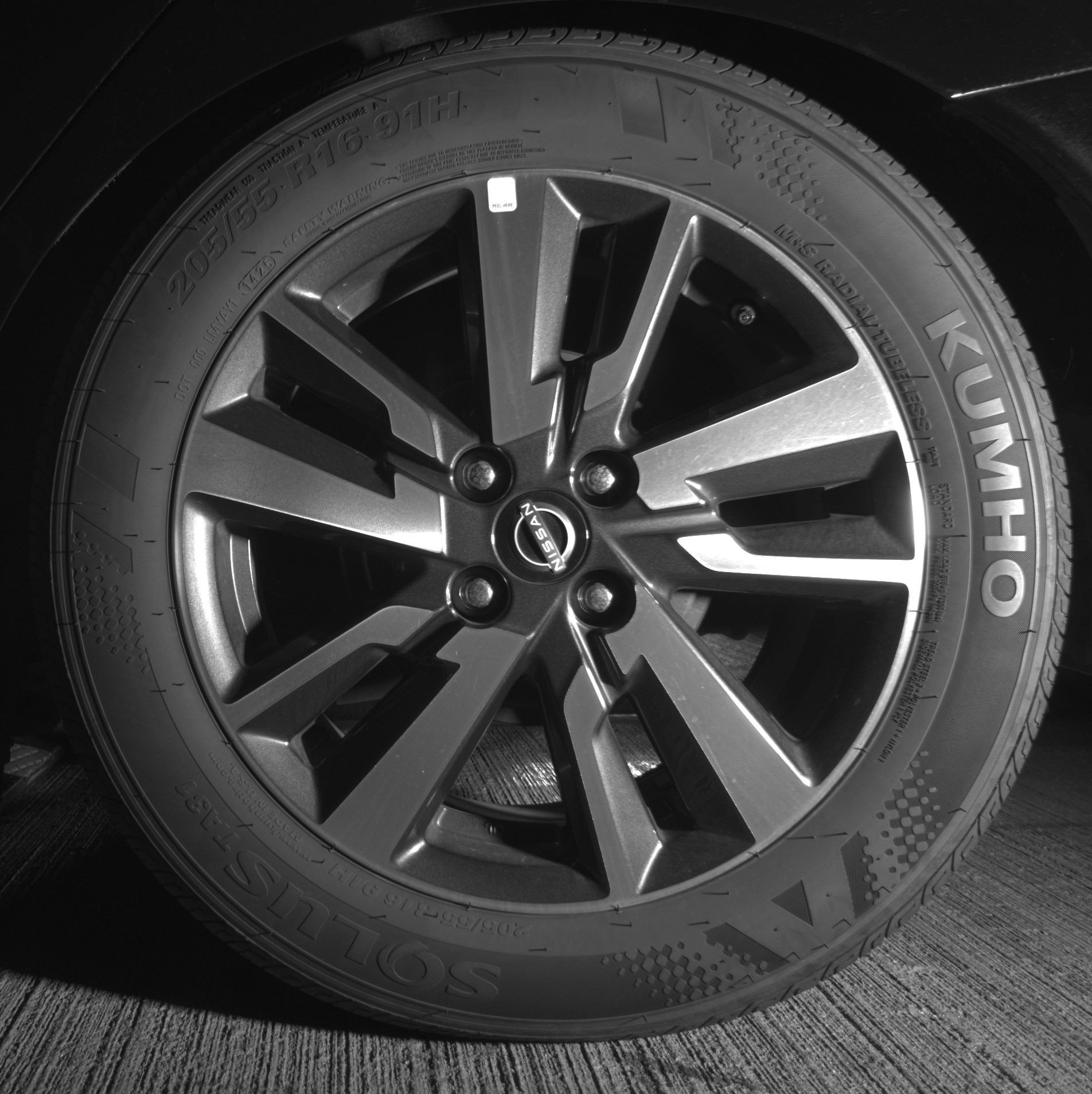 Used 2025 Nissan Versa SV image 14