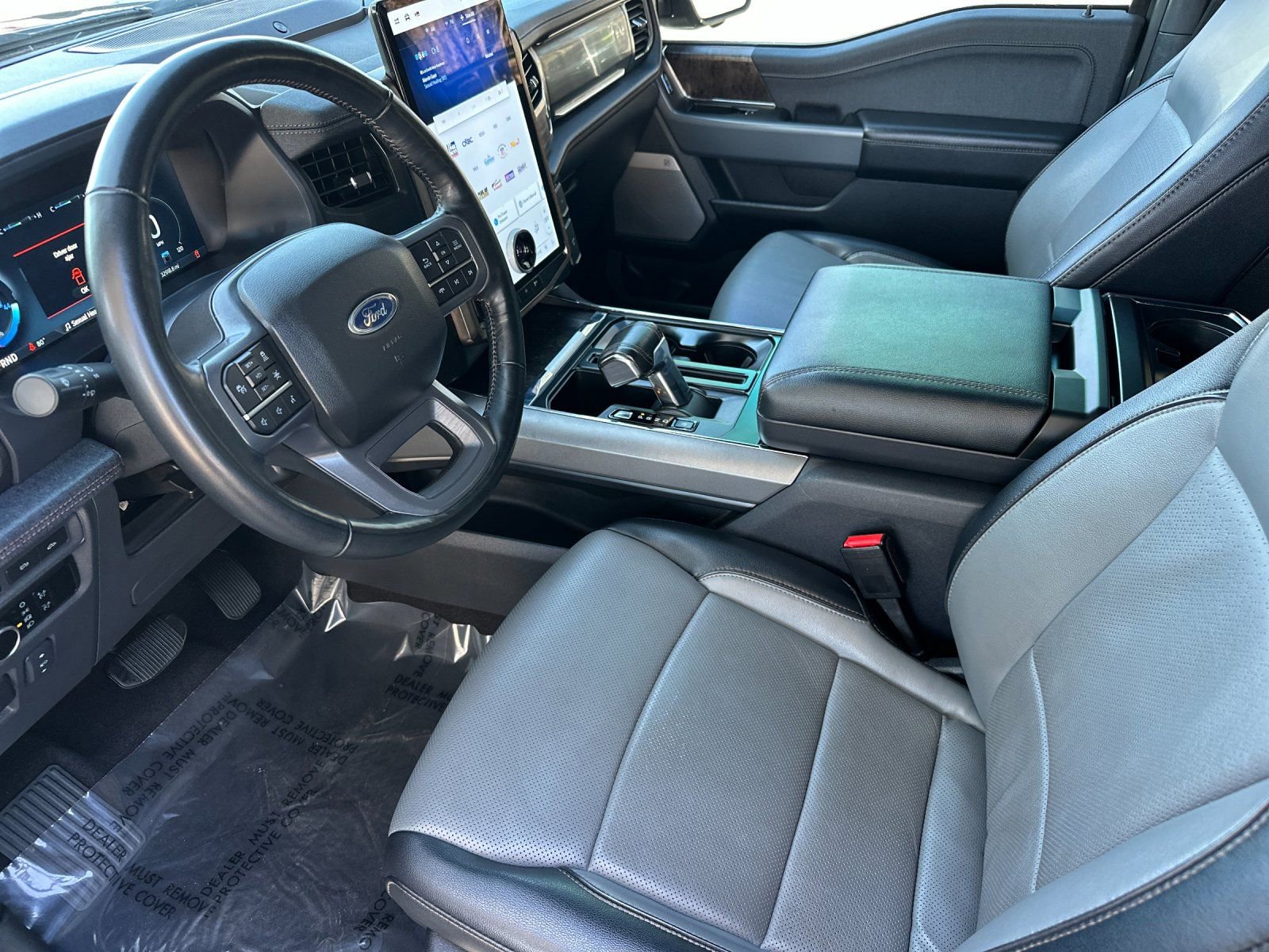 Used 2023 Ford F150 Lightning Lariat AWD/4WD image 11