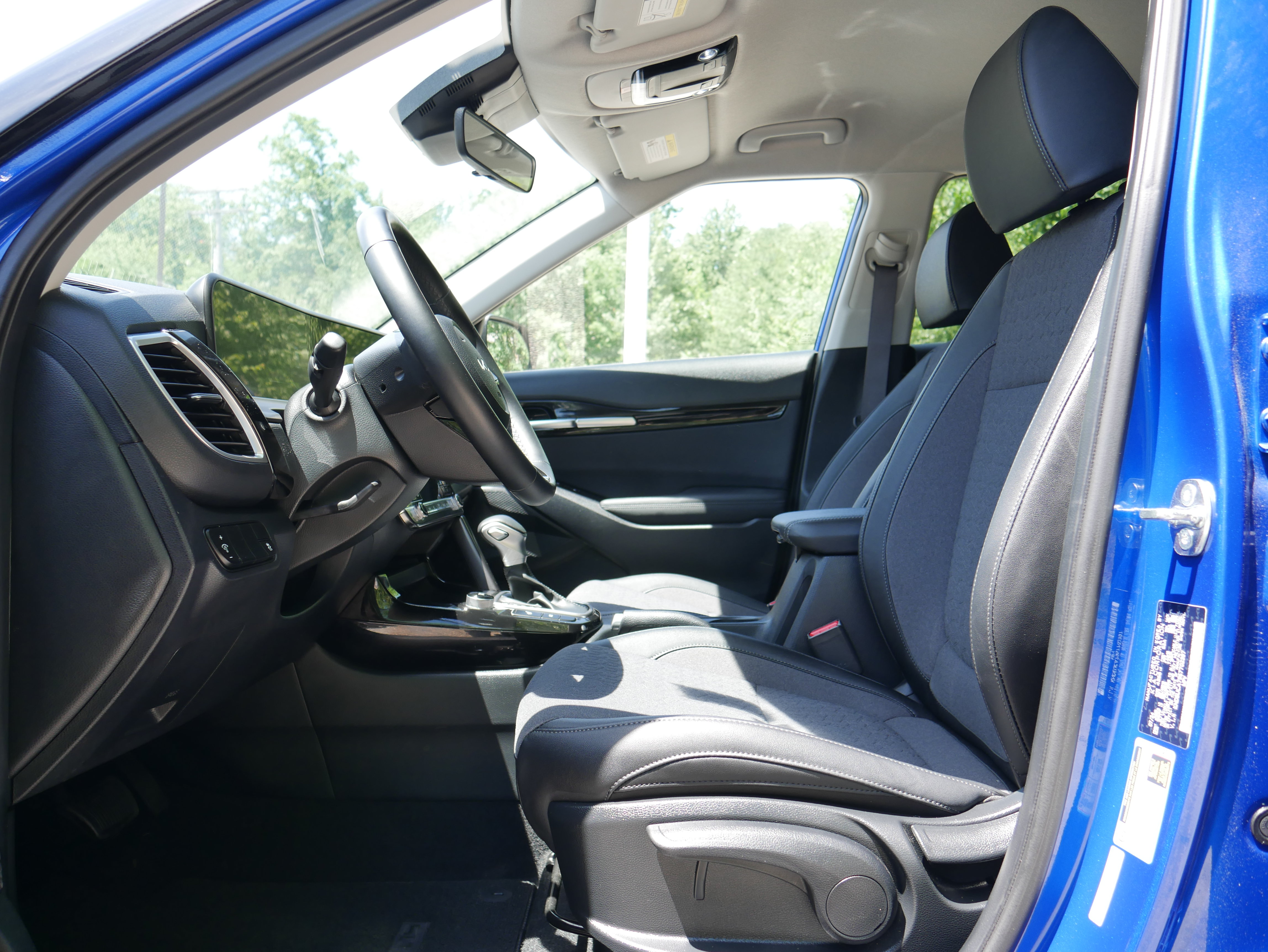 Certified 2025 Kia Seltos X-Line AWD/4WD image 12