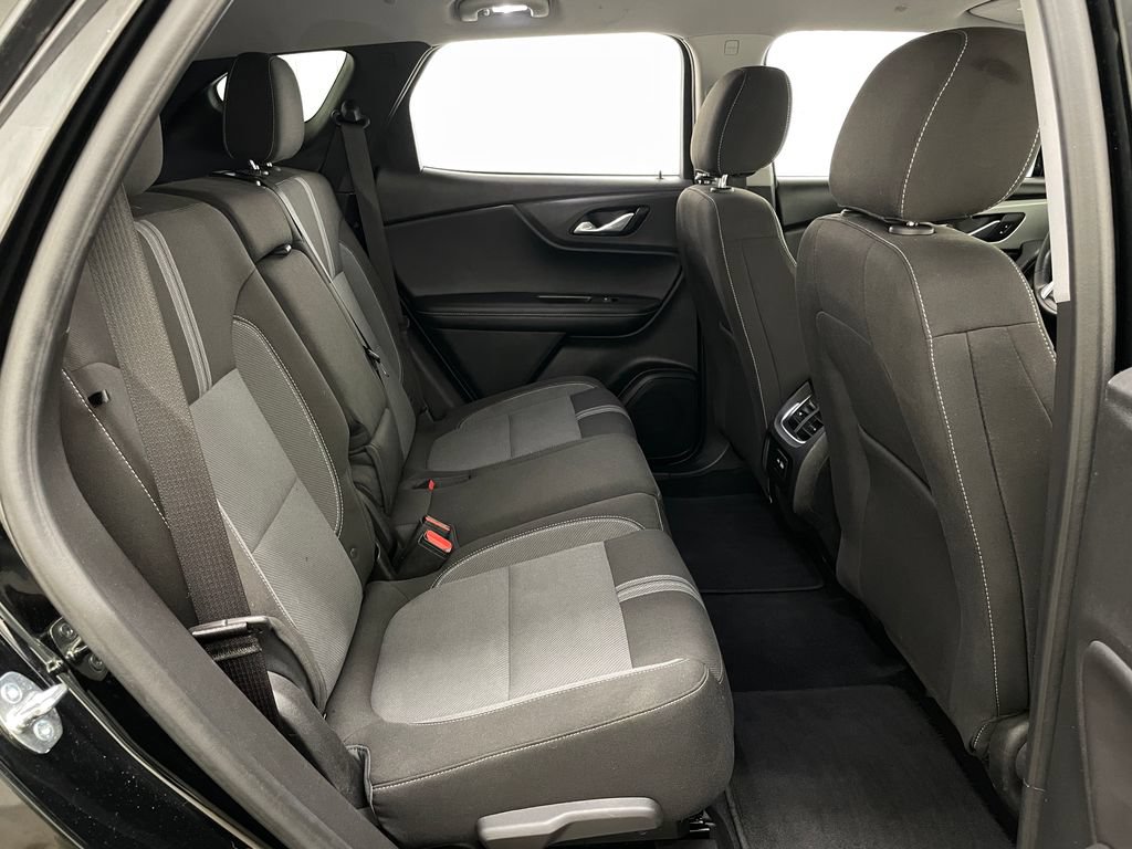Certified 2023 Chevrolet Blazer LT w/ Midnight/Sport Edition FWD image 38