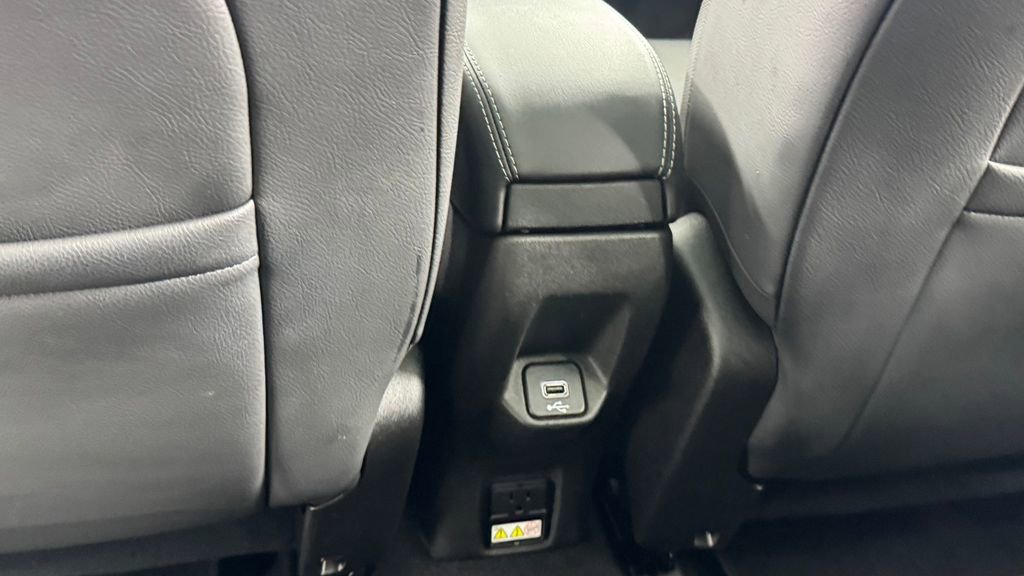 Used 2021 Jeep Renegade Limited w/ Sun & Sound Group AWD/4WD image 36