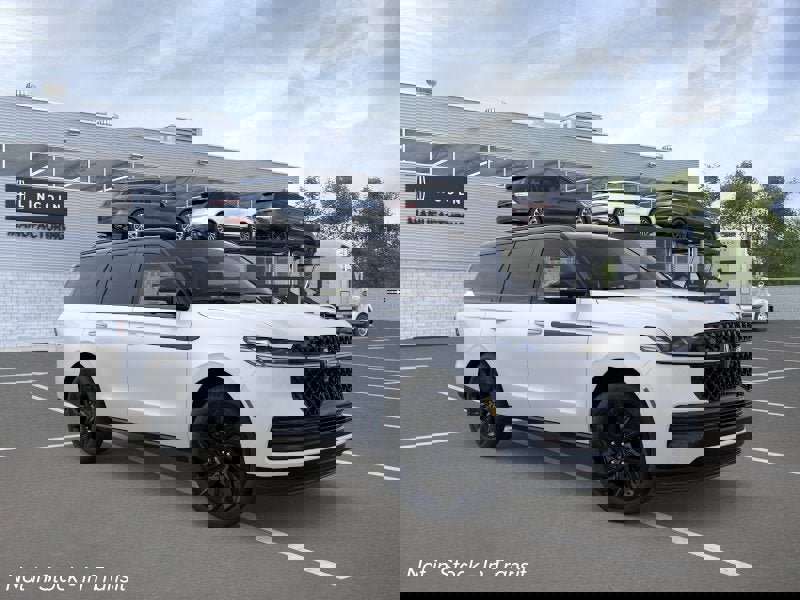 New 2026 Lincoln Navigator Black Label image 7