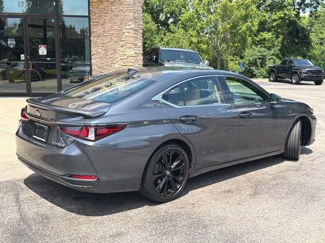 Used 2025 Lexus ES 300h F Sport w/ Accessory Package (Z1) FWD image 7