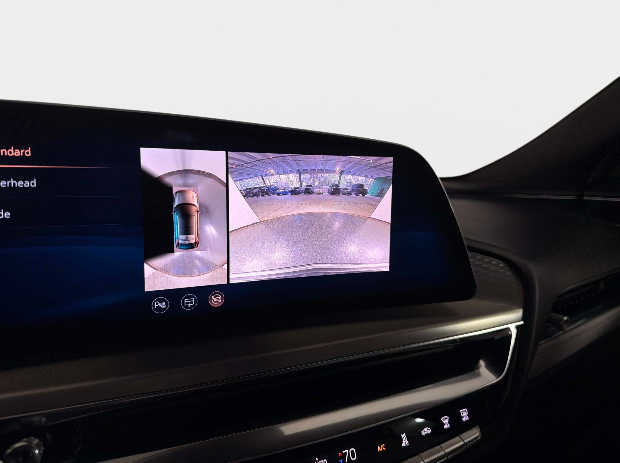 Used 2024 Cadillac Lyriq Luxury RWD image 42