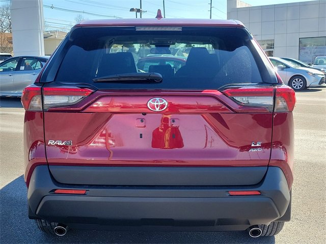 New 2024 Toyota RAV4 LE AWD/4WD image 5