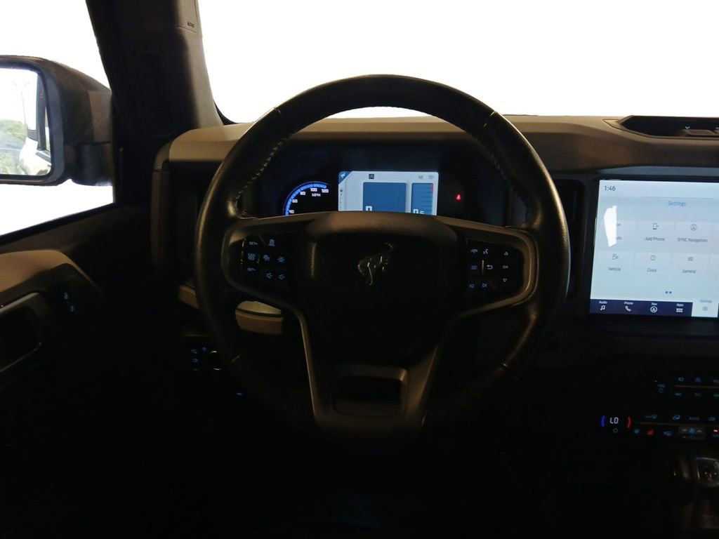 Used 2024 Ford Bronco Wildtrak image 12