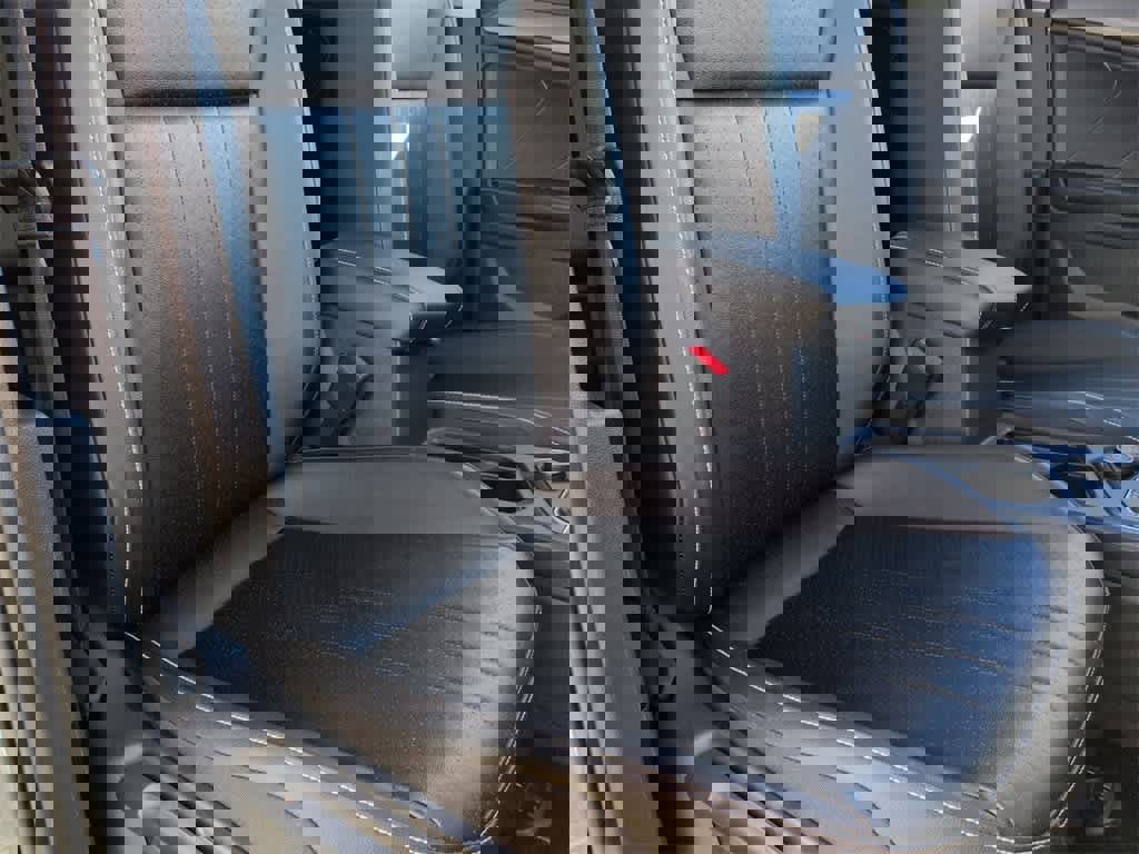 Used 2022 Volkswagen Tiguan SE image 24