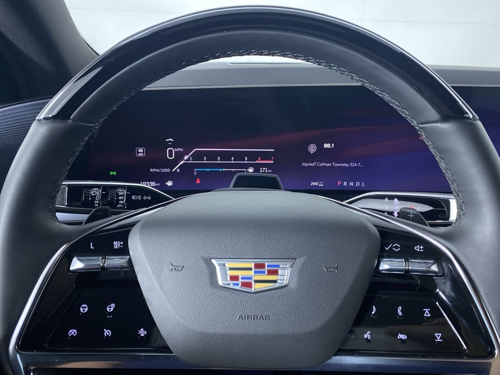 Certified 2026 Cadillac Escalade Luxury AWD/4WD image 3