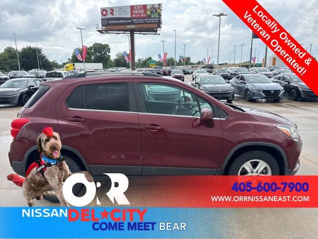 Used 2017 Chevrolet Trax LT FWD image 6