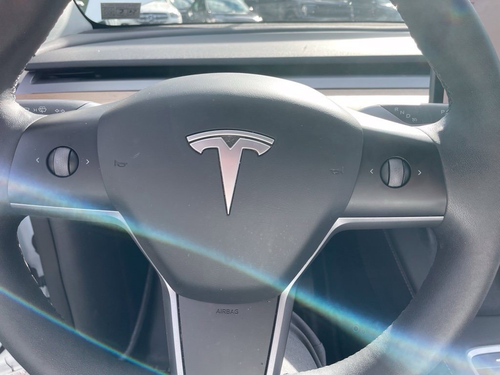 Used 2023 Tesla Model Y Long Range AWD/4WD image 22