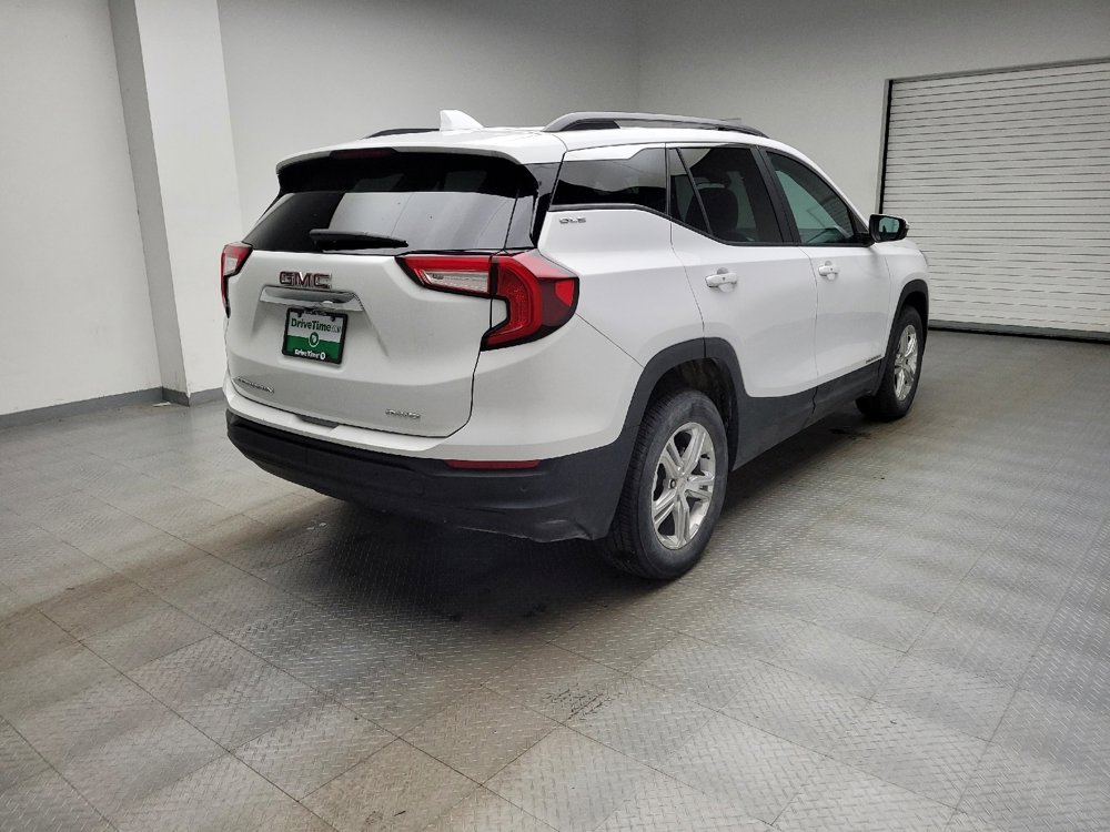 Used 2022 GMC Terrain SLE w/ Driver Convenience Package image 9