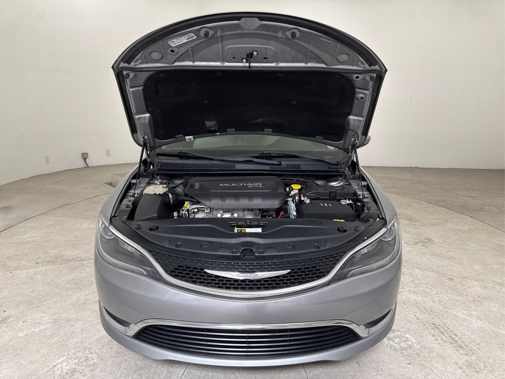 Used 2017 Chrysler 200 Limited Platinum FWD image 14