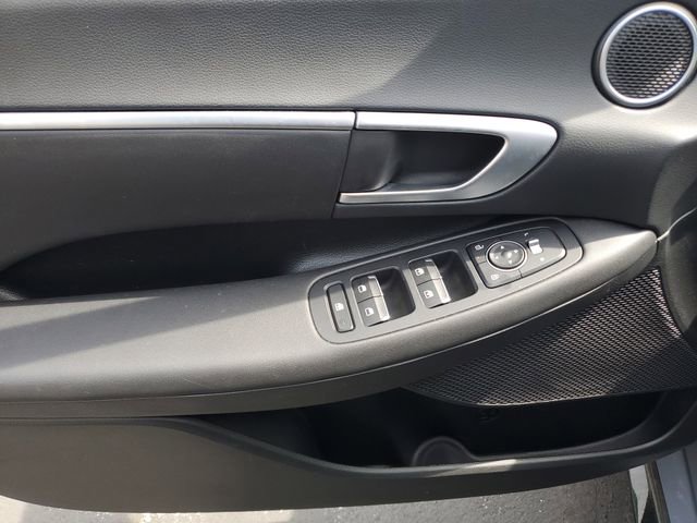 Certified 2025 Hyundai Sonata SEL image 19