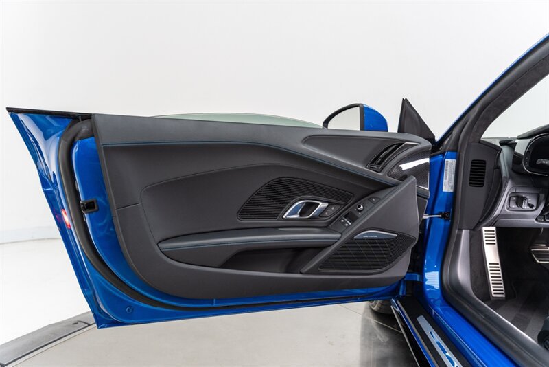Used 2023 Audi R8 V10 performance w/ Premium Package RWD image 74