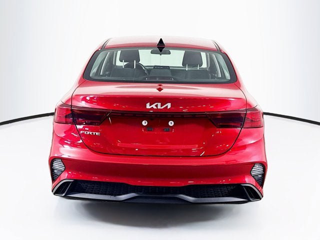 Used 2024 Kia Forte LXS image 6