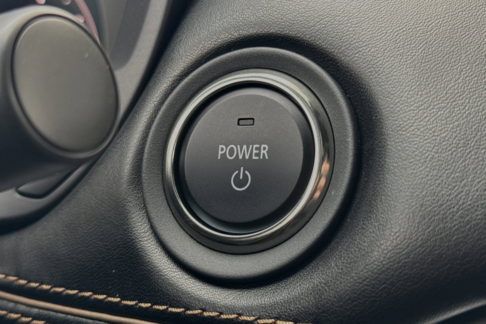 New 2025 MAZDA CX-70 Plug-In Hybrid w/ Premium Plus image 24