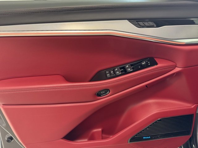 Used 2024 Jeep Wagoneer Launch Edition image 18