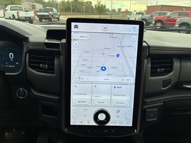 Used 2023 Ford Expedition Platinum image 24