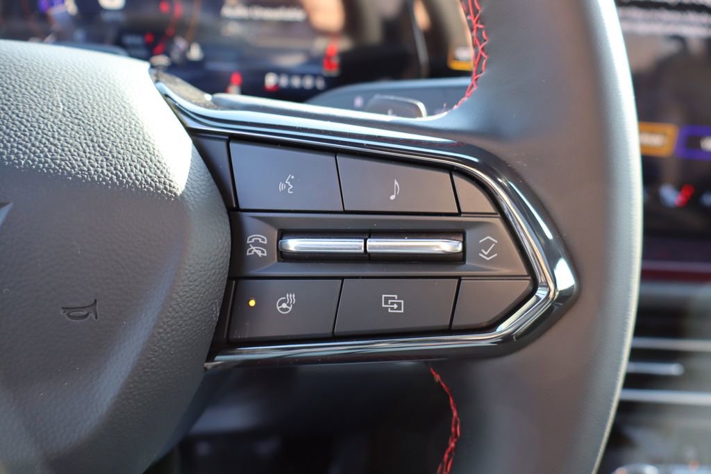 New 2026 Chevrolet Traverse RS w/ LPO, Floor Liner Package image 18