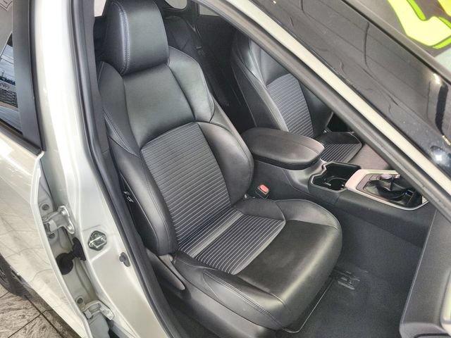 Used 2022 Toyota RAV4 XSE AWD/4WD image 25