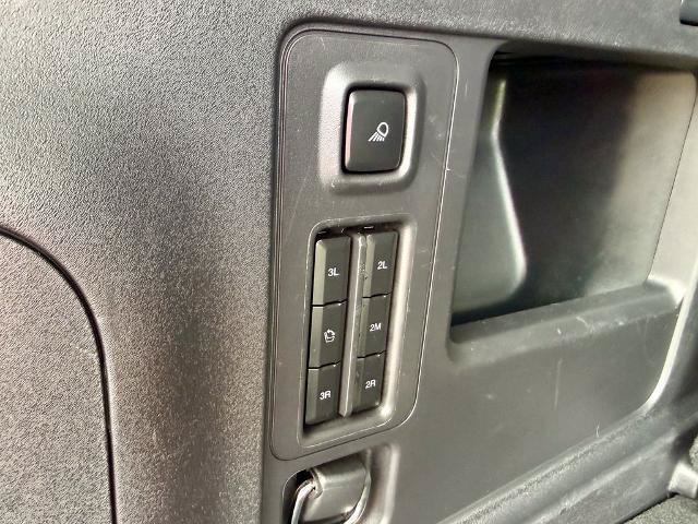 Certified 2025 Ford Expedition Active AWD/4WD image 19