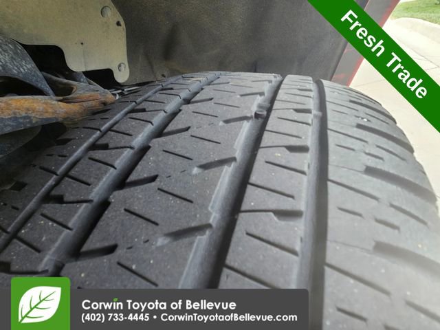 Used 2015 Ford F150 Platinum w/ Equipment Group 701A Luxury AWD/4WD image 15