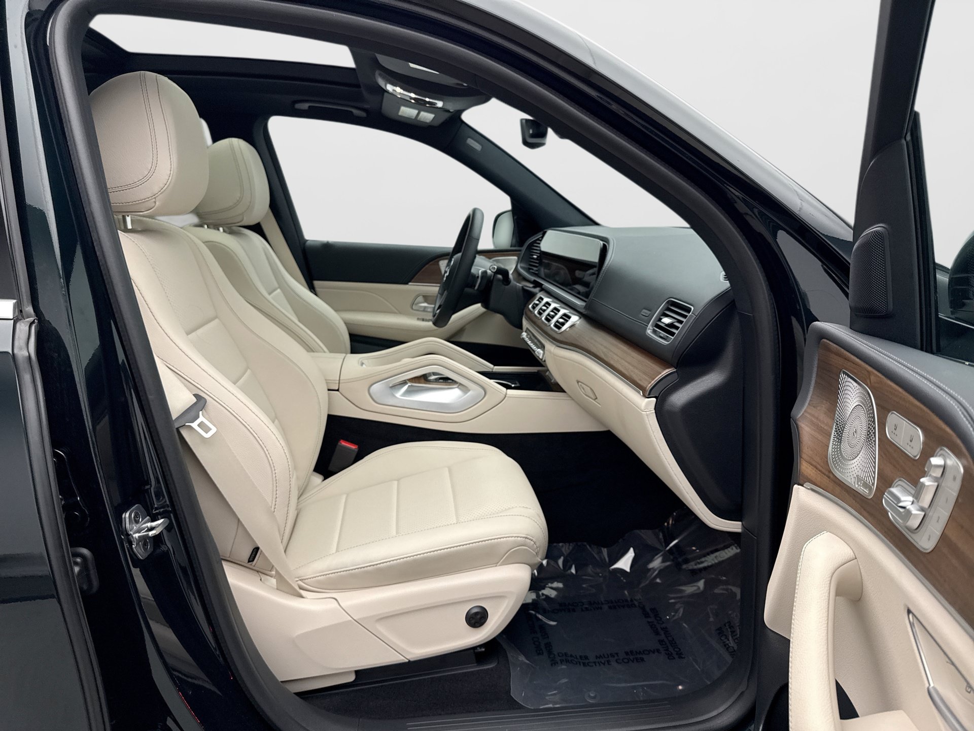 Used 2025 Mercedes-Benz GLE 350 4MATIC image 9