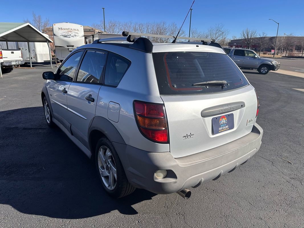 Used 2007 Pontiac Vibe w/ Sun And Sound Package image 5