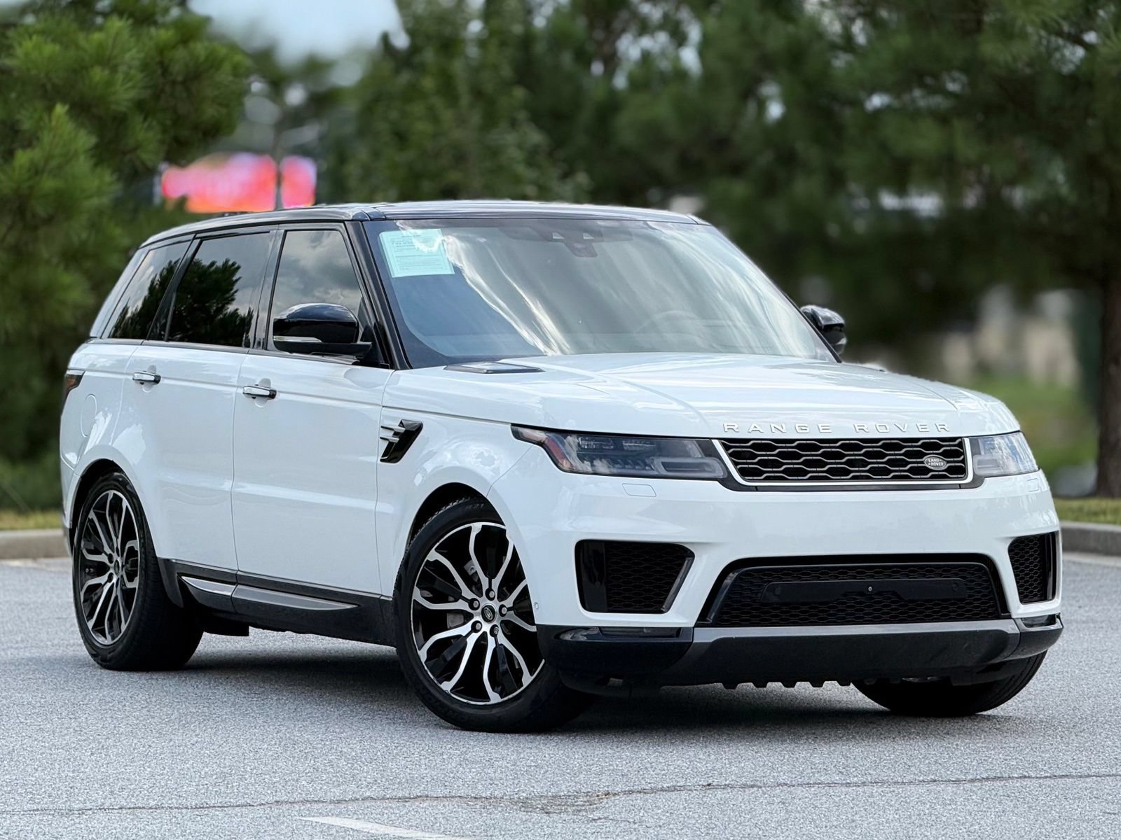 Used 2018 Land Rover Range Rover Sport HSE AWD/4WD image 13