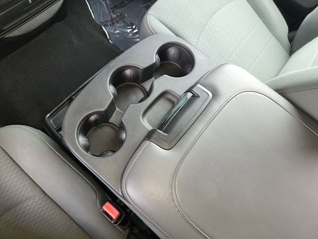 Used 2020 RAM 1500 Classic SLT image 21