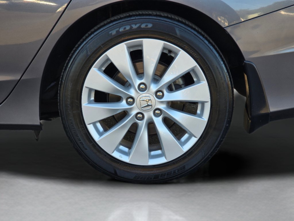 Used 2013 Honda Accord EX-L image 31