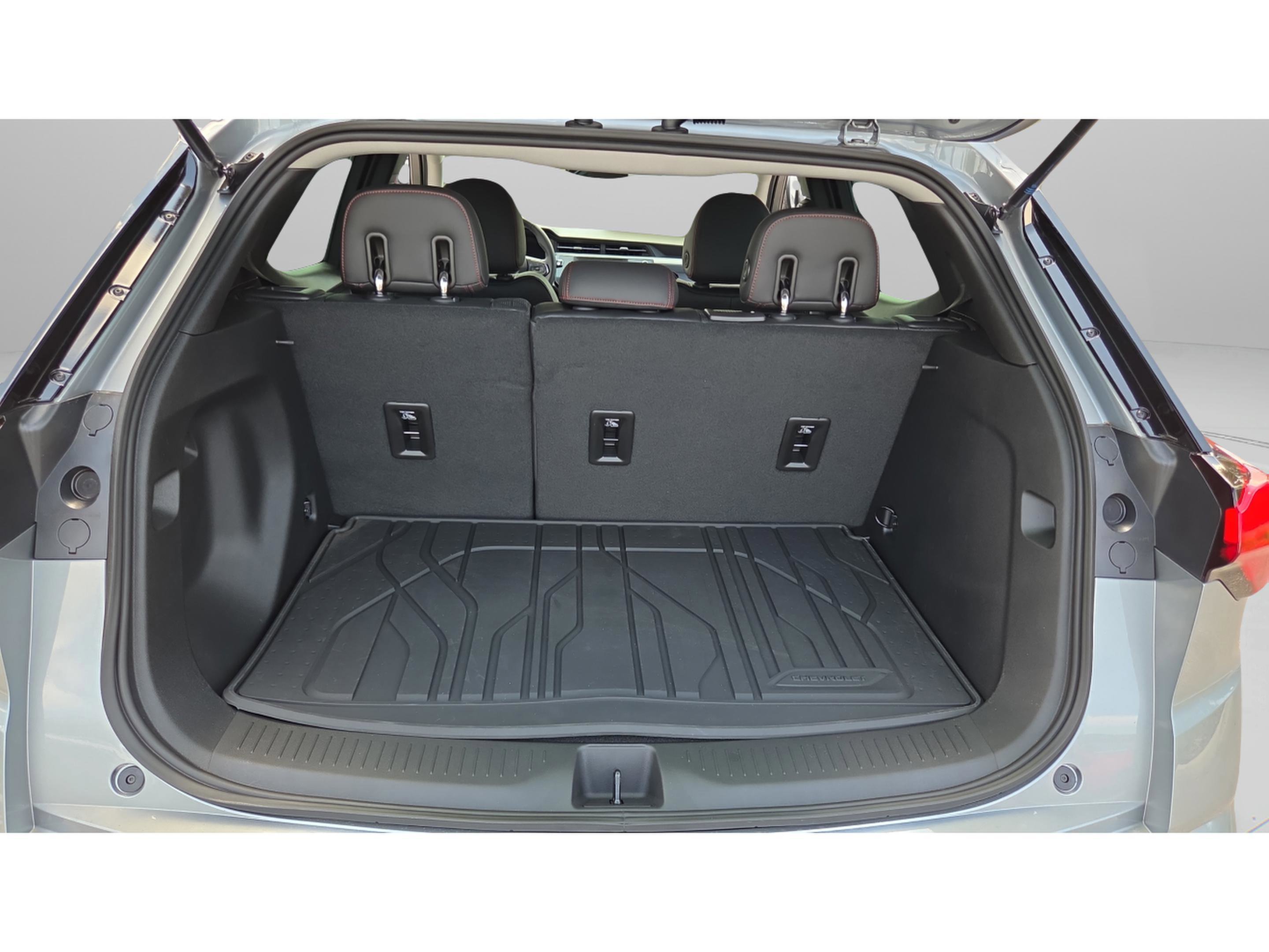 New 2027 Chevrolet Bolt RS w/ LPO, All-Weather Package FWD image 13